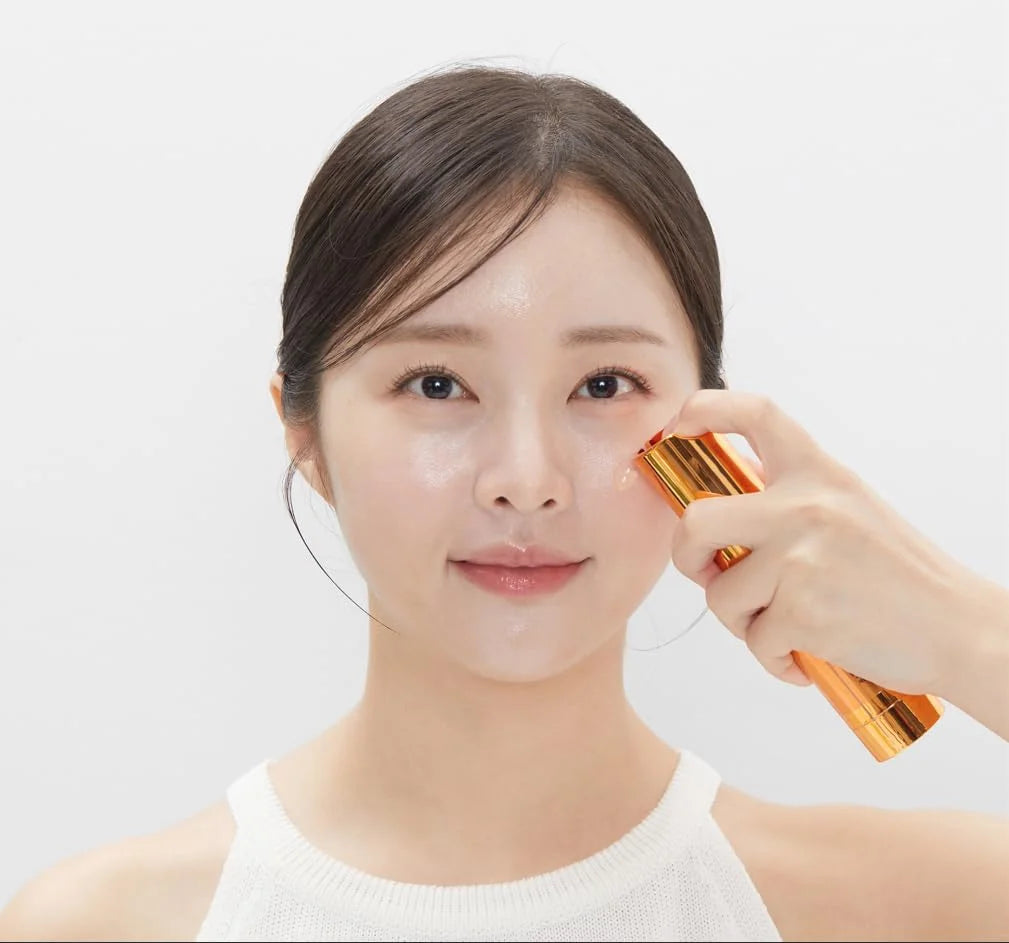 VT Cosmetics Vita-Light Reedle Shot 300