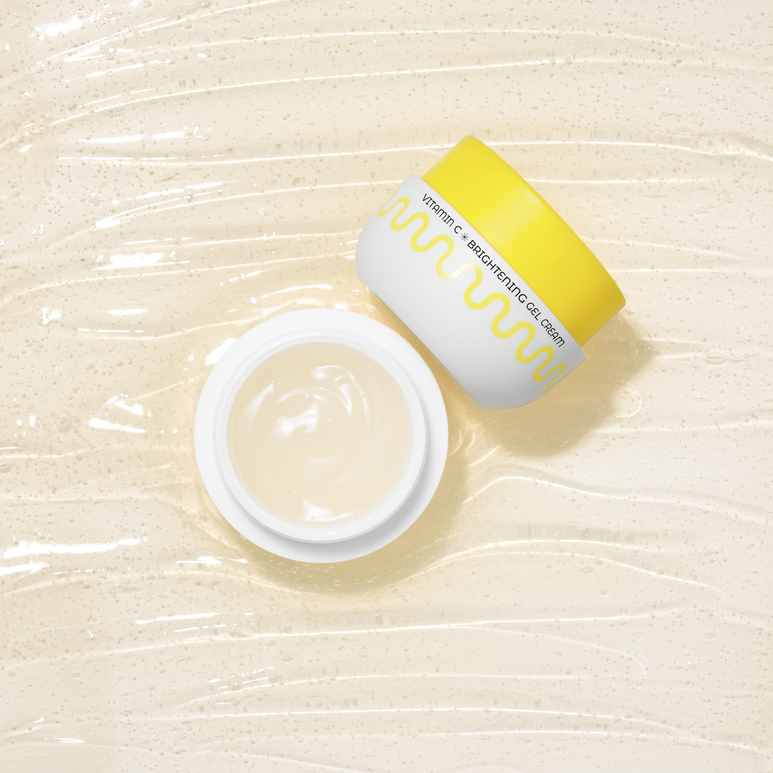 COMMONLABS Vitamin C Brightening Gel Cream (50g) â€“ Lightweight Daily Face Moisturizer with Pure Vitamin C & 6-Layer Hyaluronic Acid â€“ Dark Spot Correction & Skin Barrier Repair â€“ Refreshing K-Beauty Water Cream COMMONLABS
